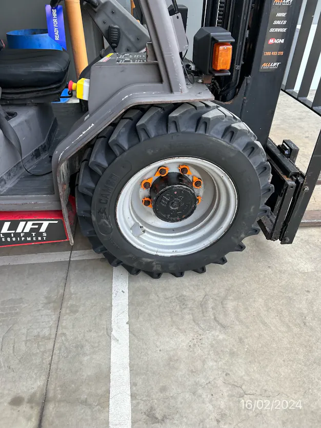 Manitou Buggy - MH25-4 Gallery Image 9