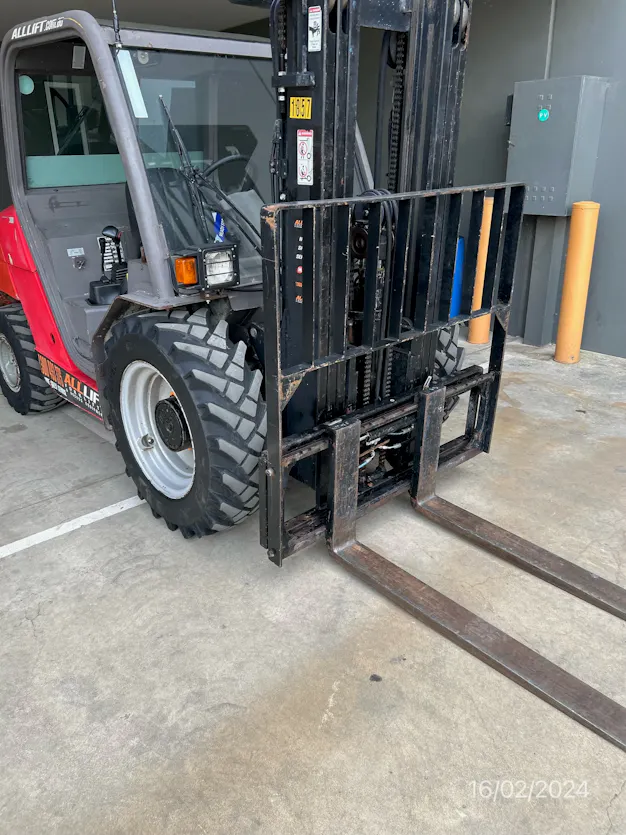 Manitou Buggy - MH25-4 Gallery Image 11