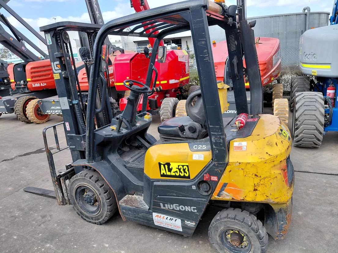LiuGong CLG205H Forklift – Used Gallery Image 6