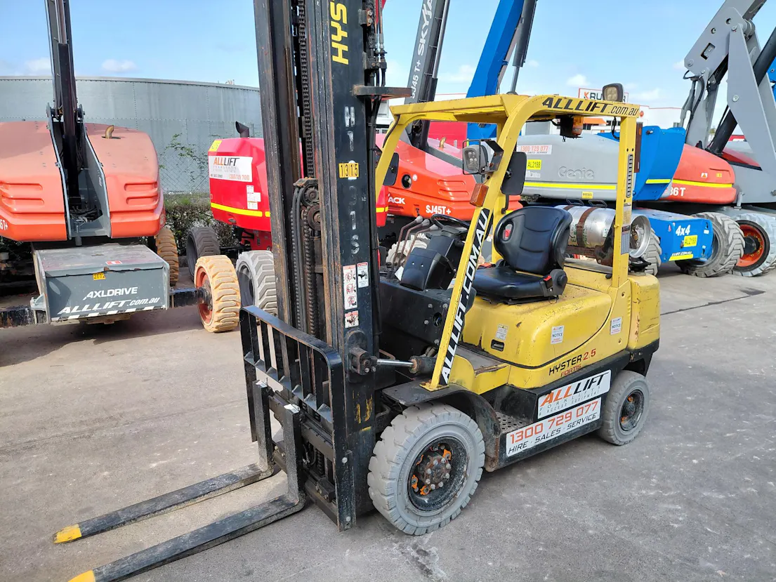Hyster H2.5TX Forklift Gallery Image 3