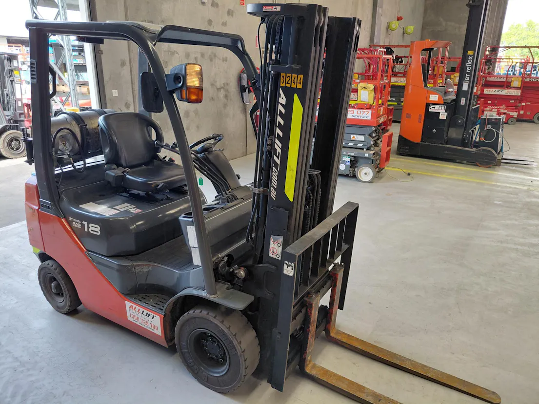 Used Toyota 1.8T Forklift Gallery Image 2