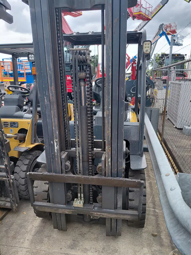 Used Liugong CLG2025G Forklift Gallery Image 3