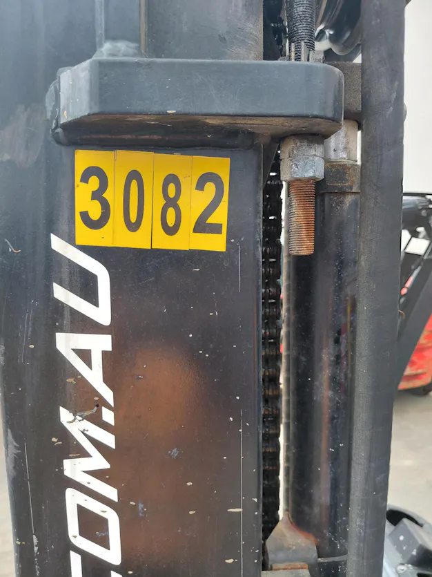Used Toyota 8FG25 Forklift – Reliable Performance Gallery Image 8
