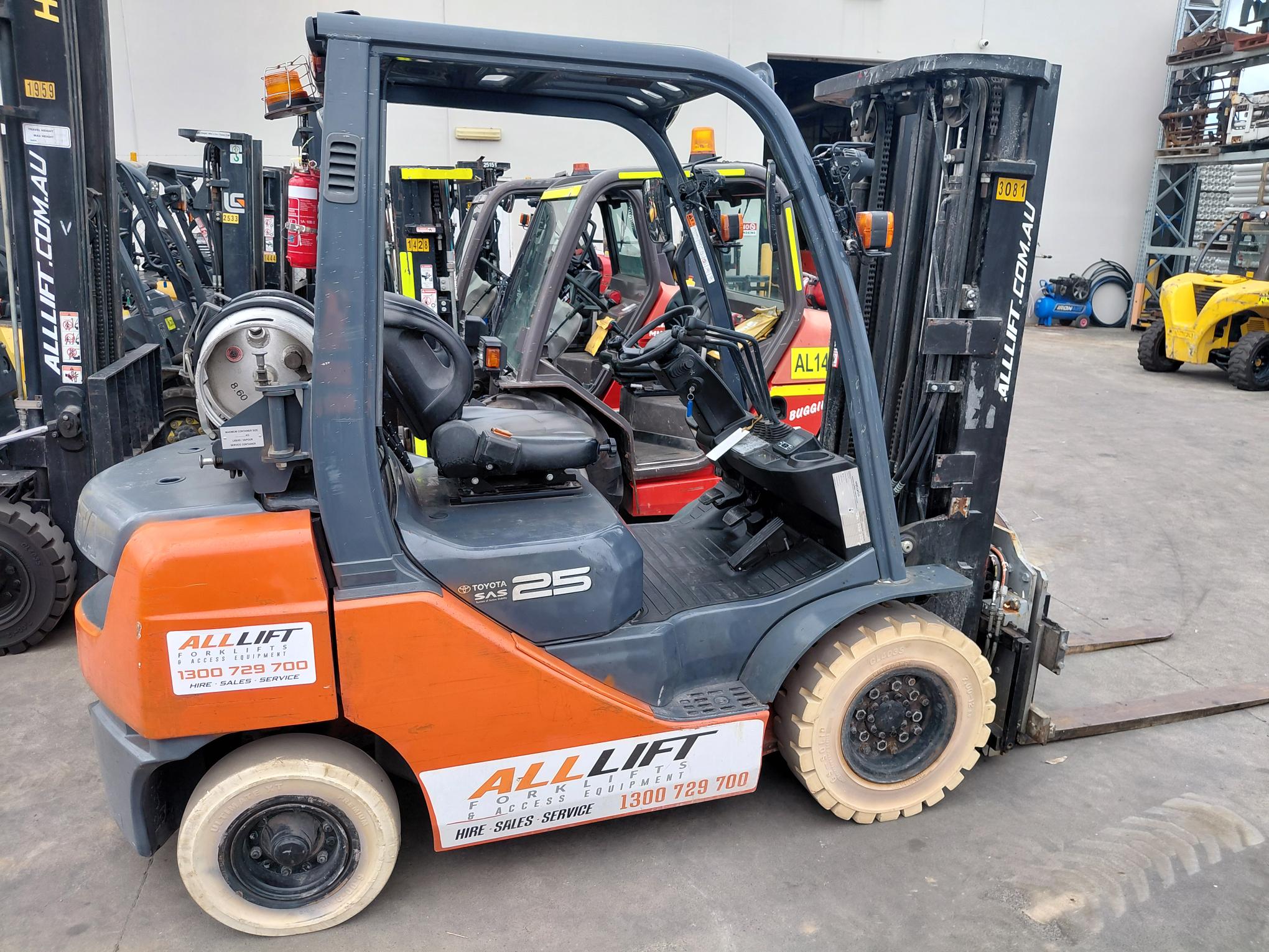 Used Toyota 8FG25 Forklift – Reliable Performance - For Sale image 12