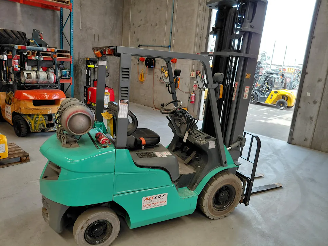 Used Mitsubishi FG25ZN 2.5T Gallery Image 2
