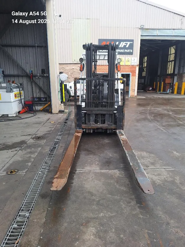 Used TCM FG30T3C 3T Gallery Image 2