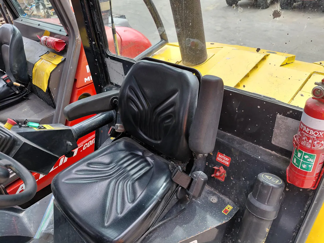 Used Bomaq B30MP Rough Terrain Forklift Gallery Image 2