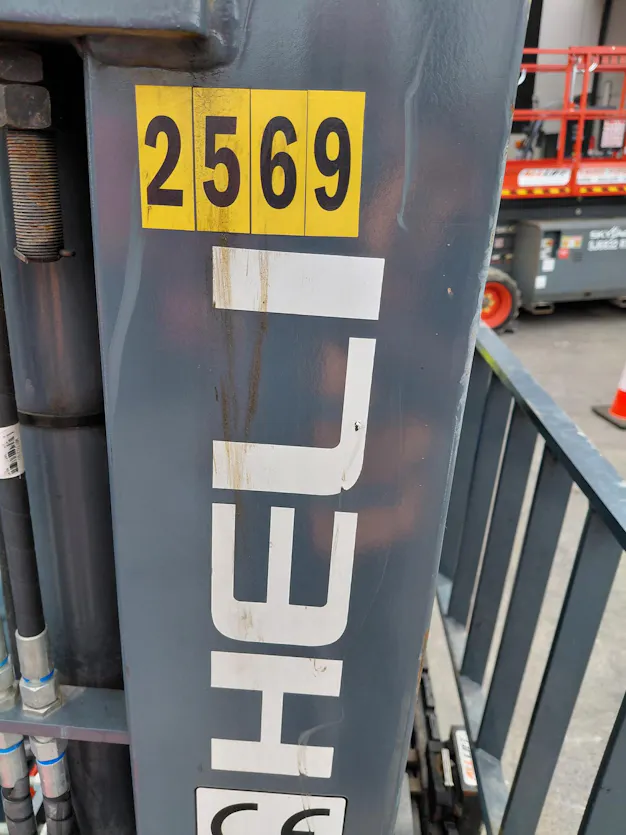 Heli 5t LPG Forklift Gallery Image 7