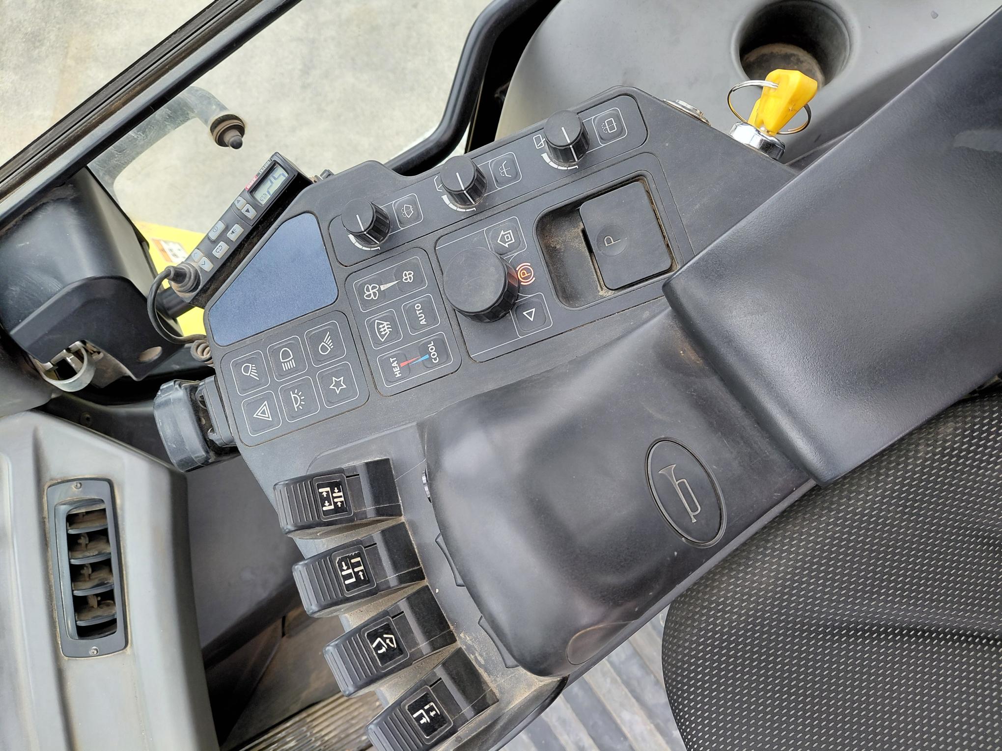 Used Hyster 16t Forklift - For Sale image 8