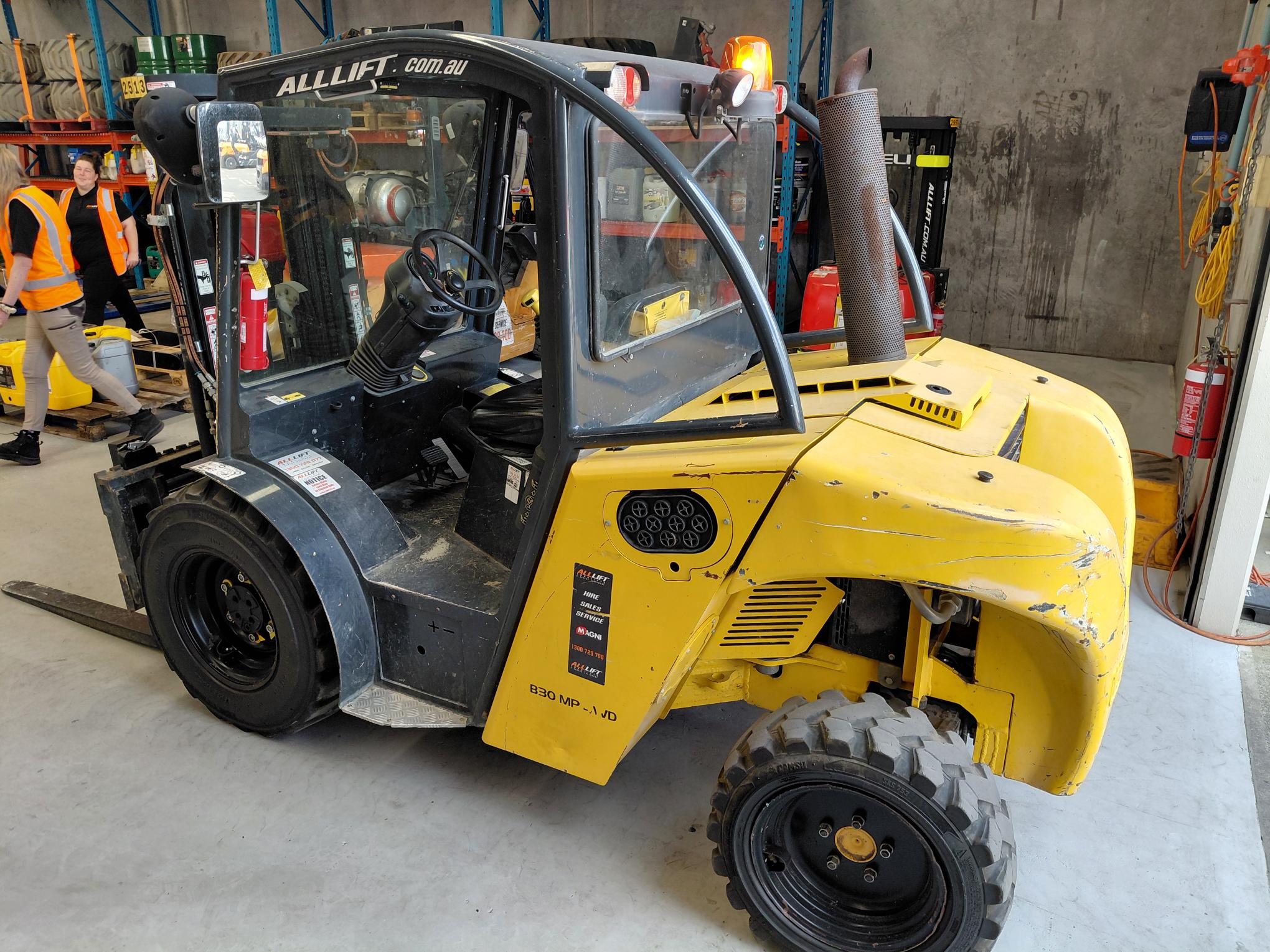 BOMAQ 3t Rough Terrain Forklift - For Sale image 4