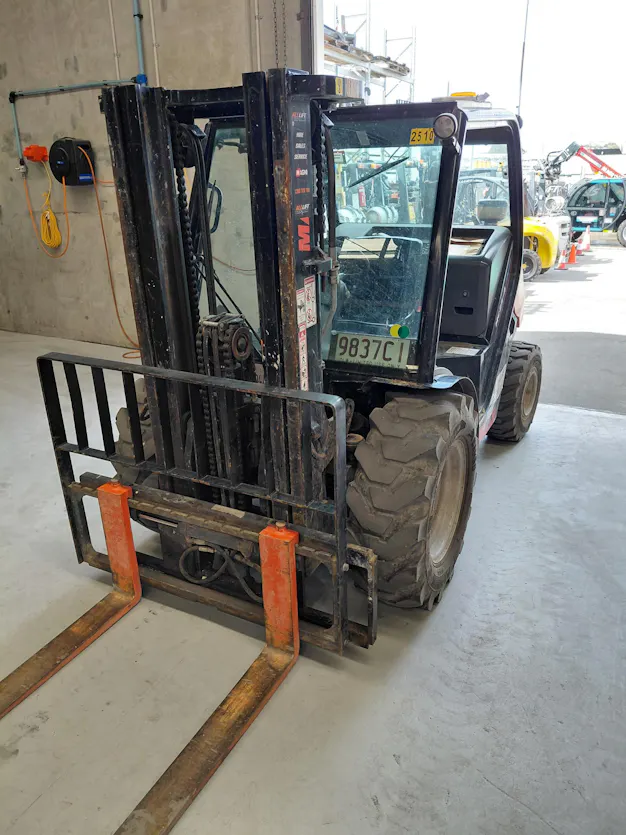 Manitou MCX25-4 Buggy Gallery Image 4