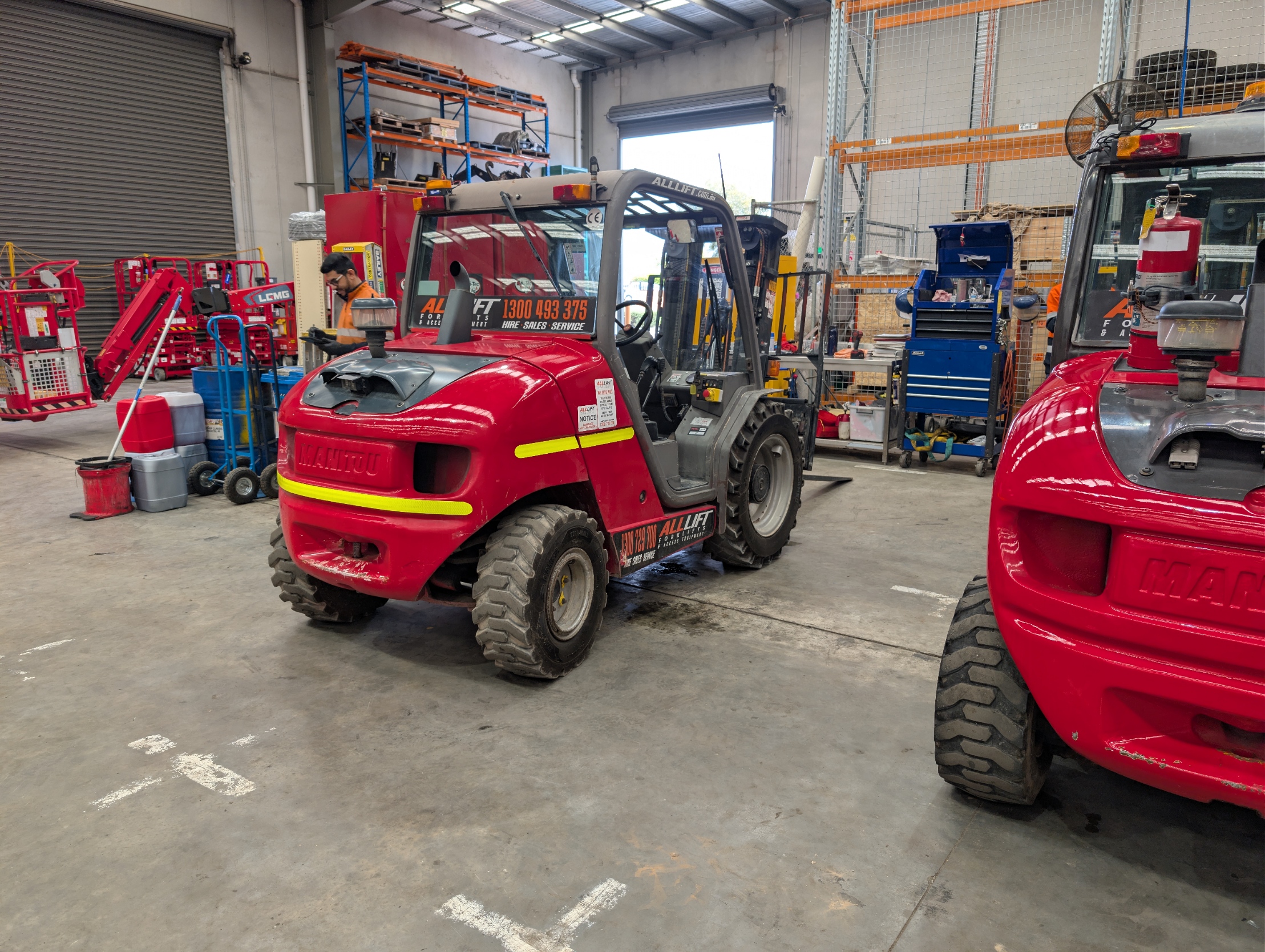 Used Manitou MH25-4Buggy - For Sale image 9
