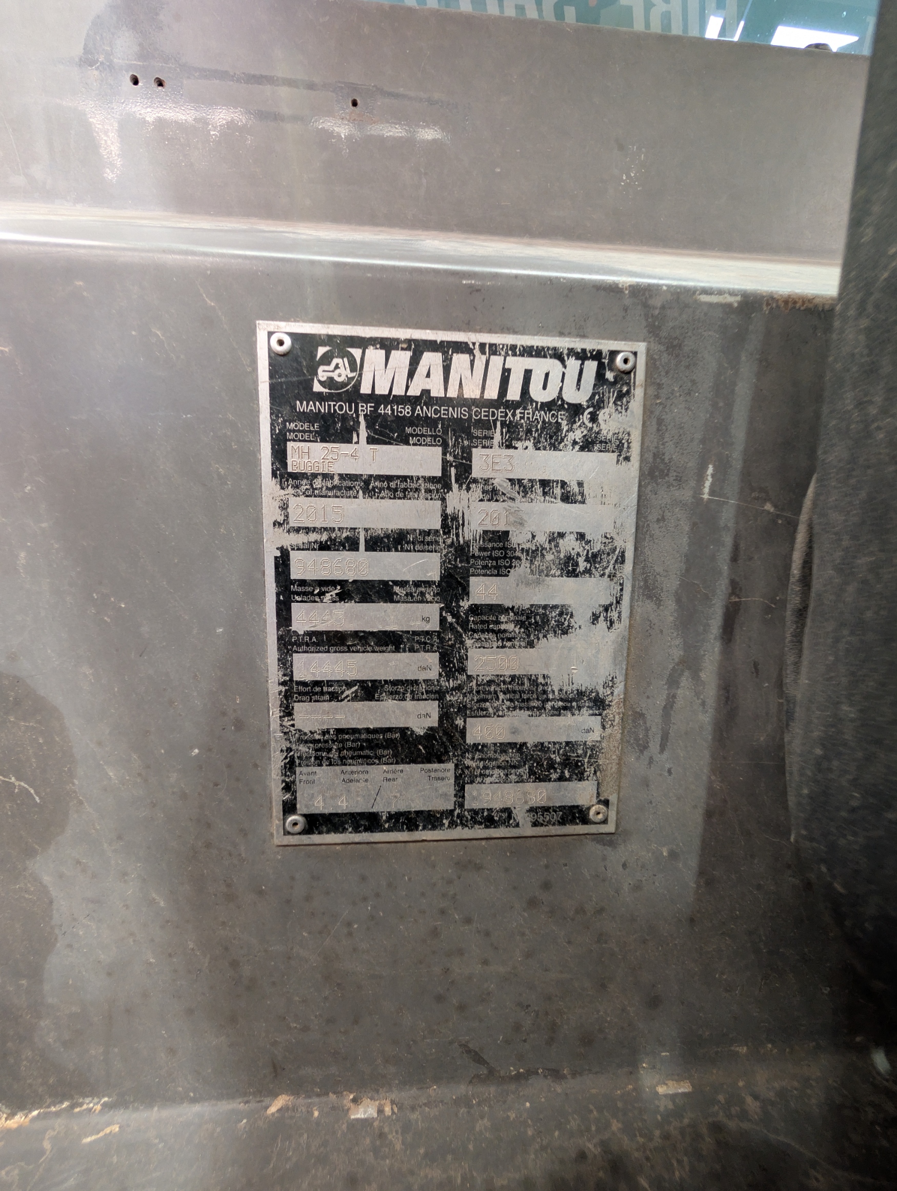 Used Manitou MH25-47 Rough Terrain Forklift –Heavy-Duty - For Sale image 6