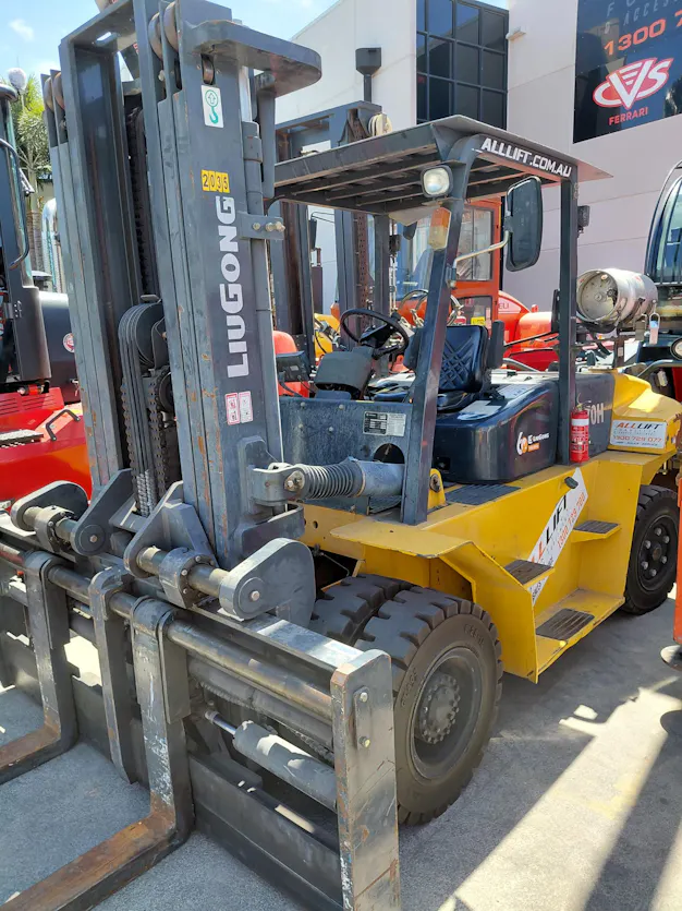 Used Liugong 7T Gallery Image 4