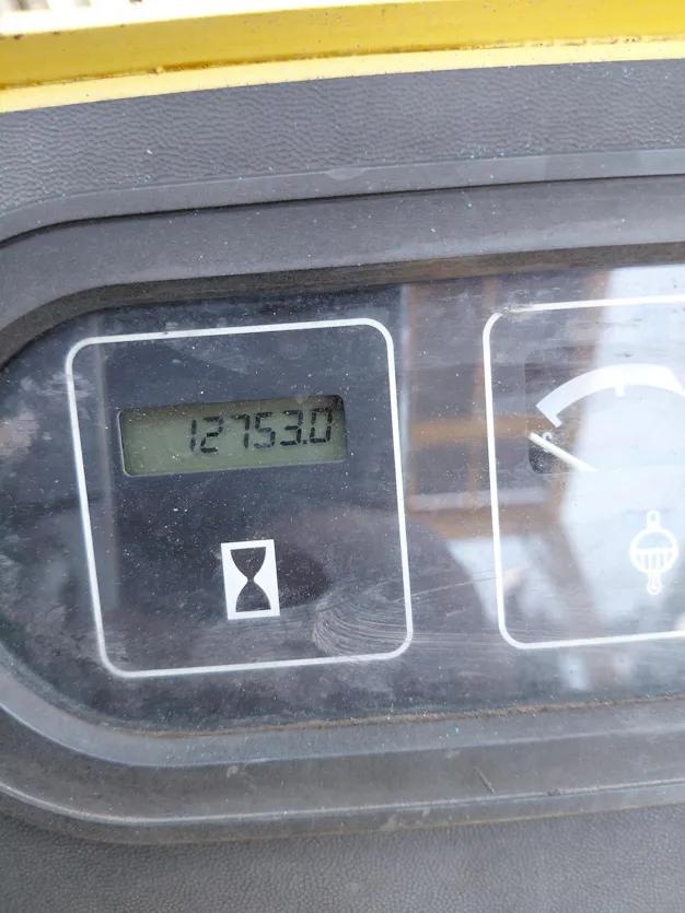 Used Hyster H2.50DX 2.5T Gallery Image 3