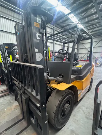 Used Liugong CLG2045 Diesel Forklift – High Capacity & Reliable