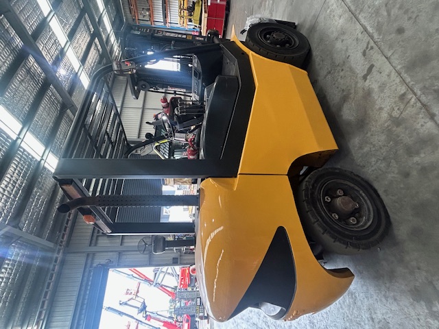 Used Liugong CLG2045 Diesel Forklift – Heavy-Duty Performance - For Sale image 4