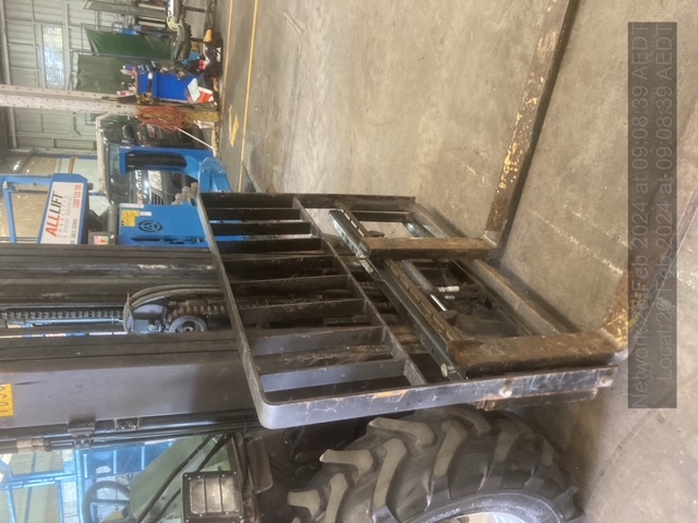 Manitou Buggy - MH254 - For Sale image 12